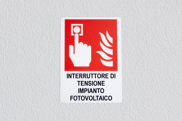 Interruttore per impianti