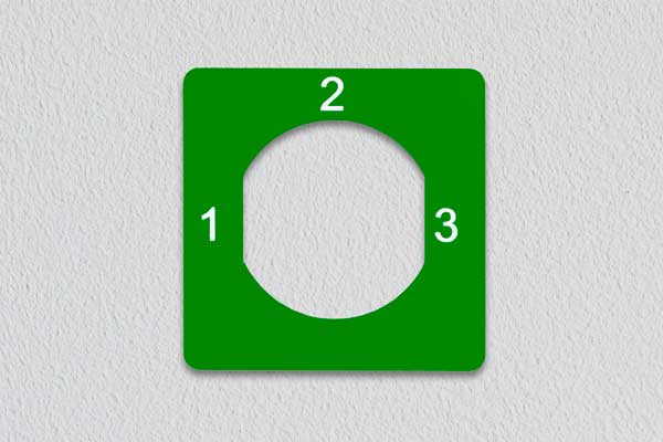 Resinoplastica incisa - targhetta interruttori 